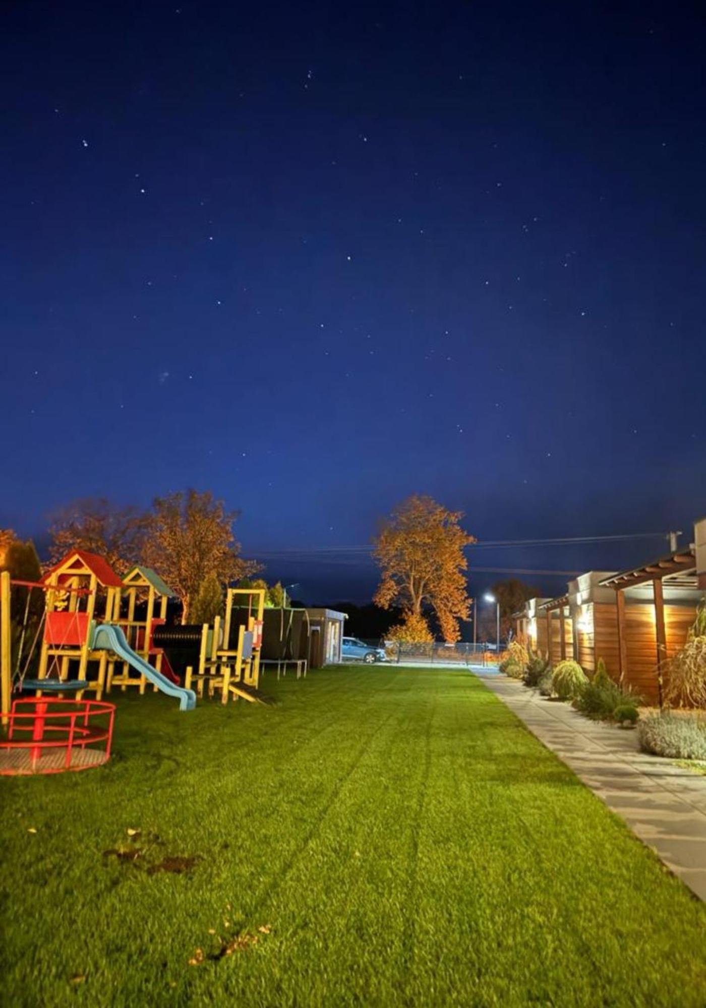 Cisza Bungalows Village / Blisko Natury Nowecin エクステリア 写真
