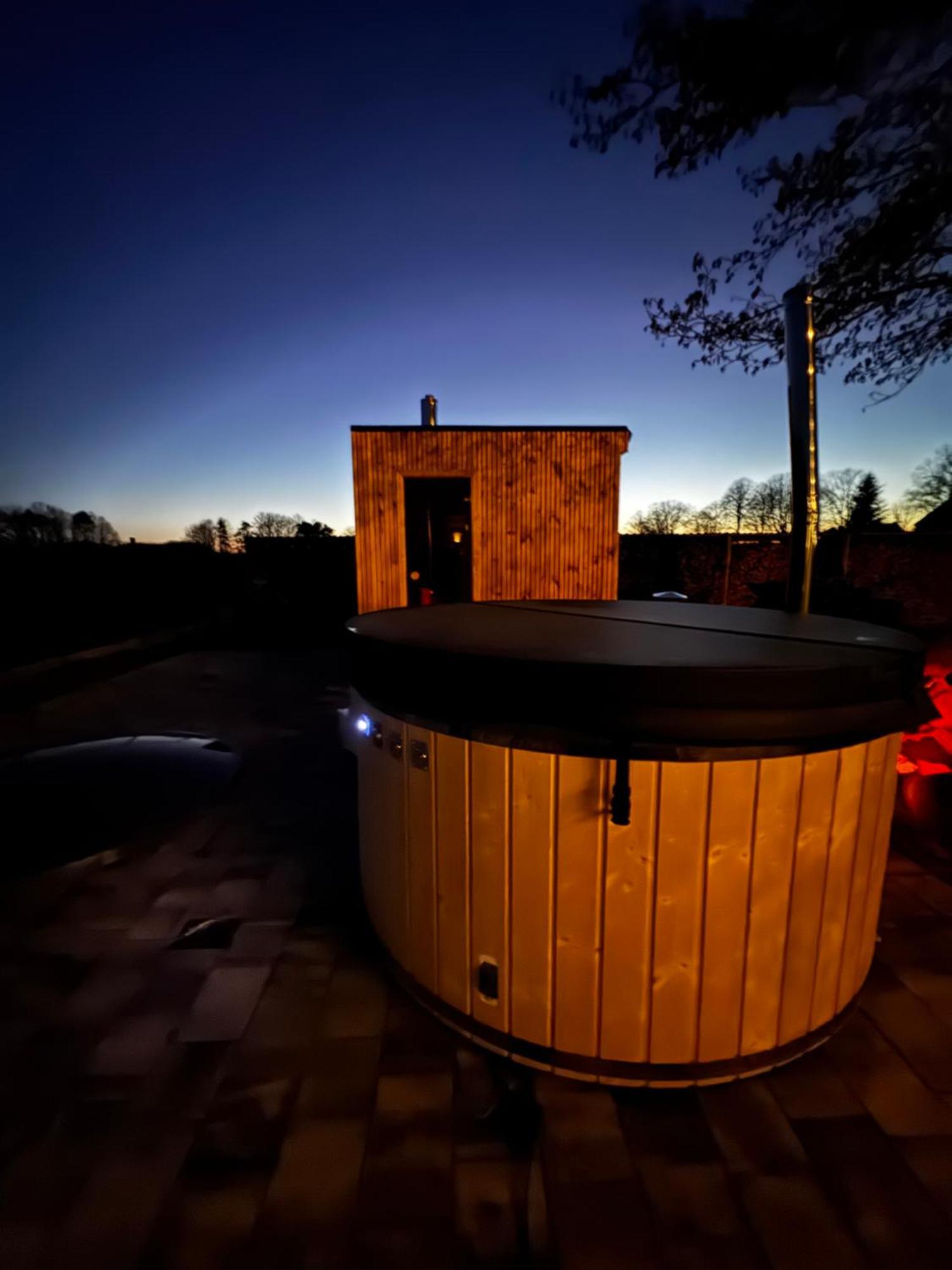Cisza Bungalows Village / Blisko Natury Nowecin エクステリア 写真